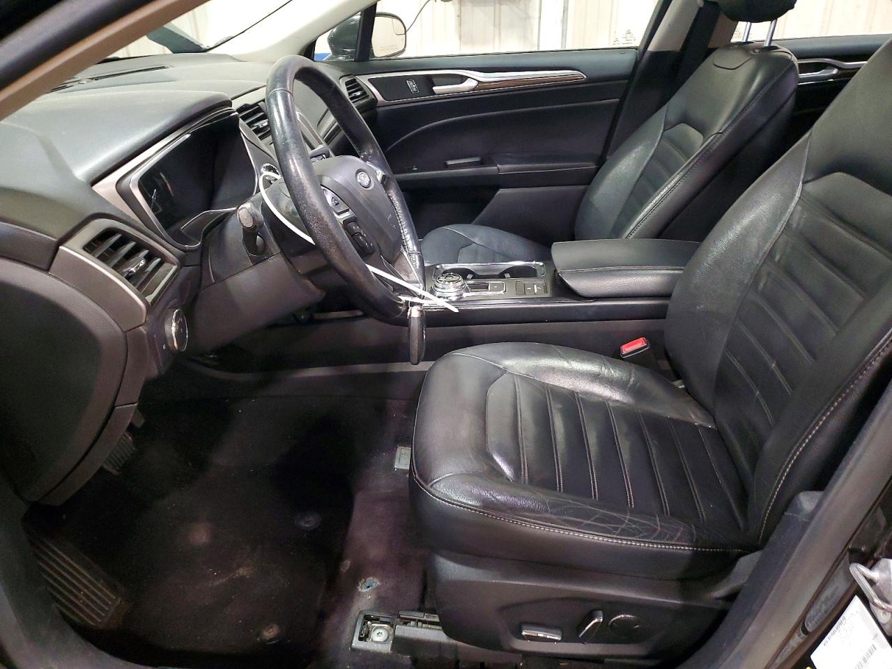 2017 FORD FUSION SE HYBRID photo 13