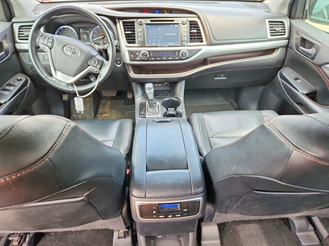 2019 TOYOTA HIGHLANDER XLE photo 15