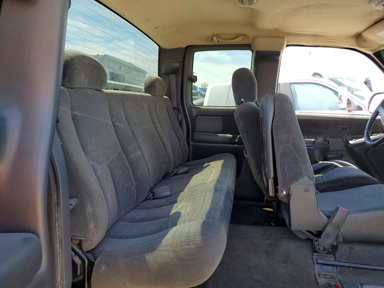 2003 CHEVROLET SILVERADO K2500 photo 19