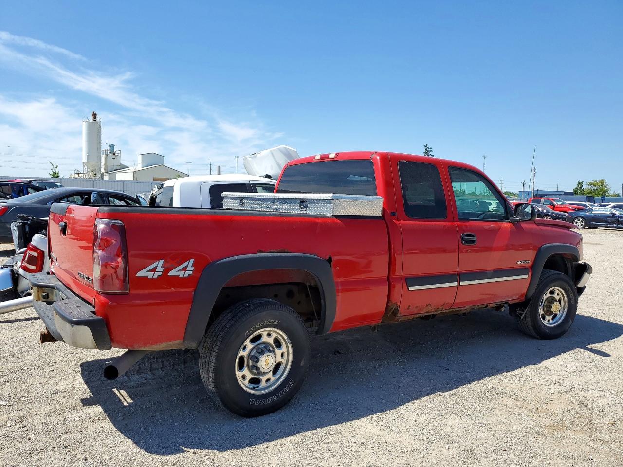 2003 CHEVROLET SILVERADO K2500 photo 5
