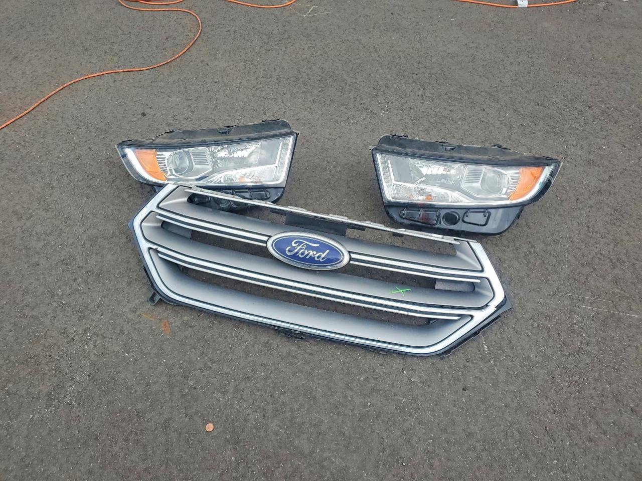 2016 FORD EDGE SE photo 13