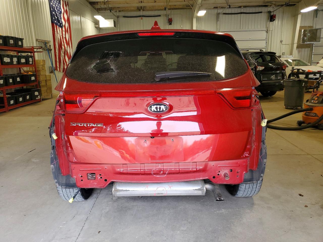 2018 KIA SPORTAGE LX photo 16