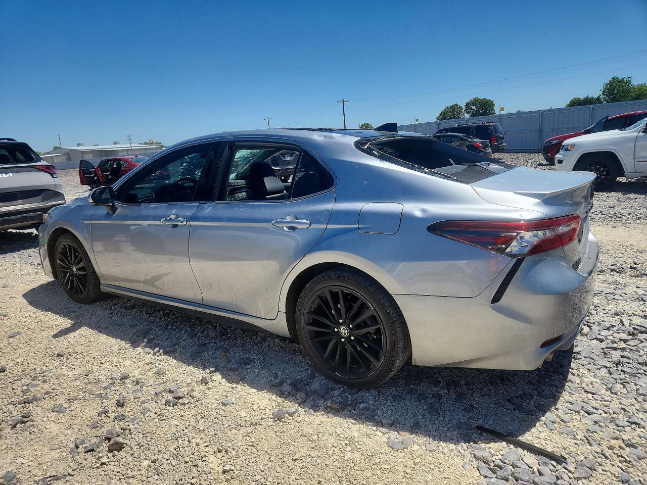 2024 TOYOTA CAMRY XSE photo 3