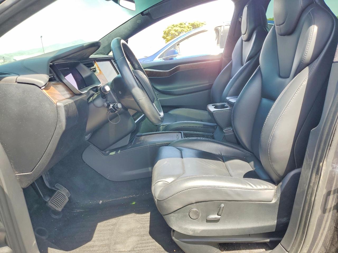 2018 TESLA MODEL X photo 7