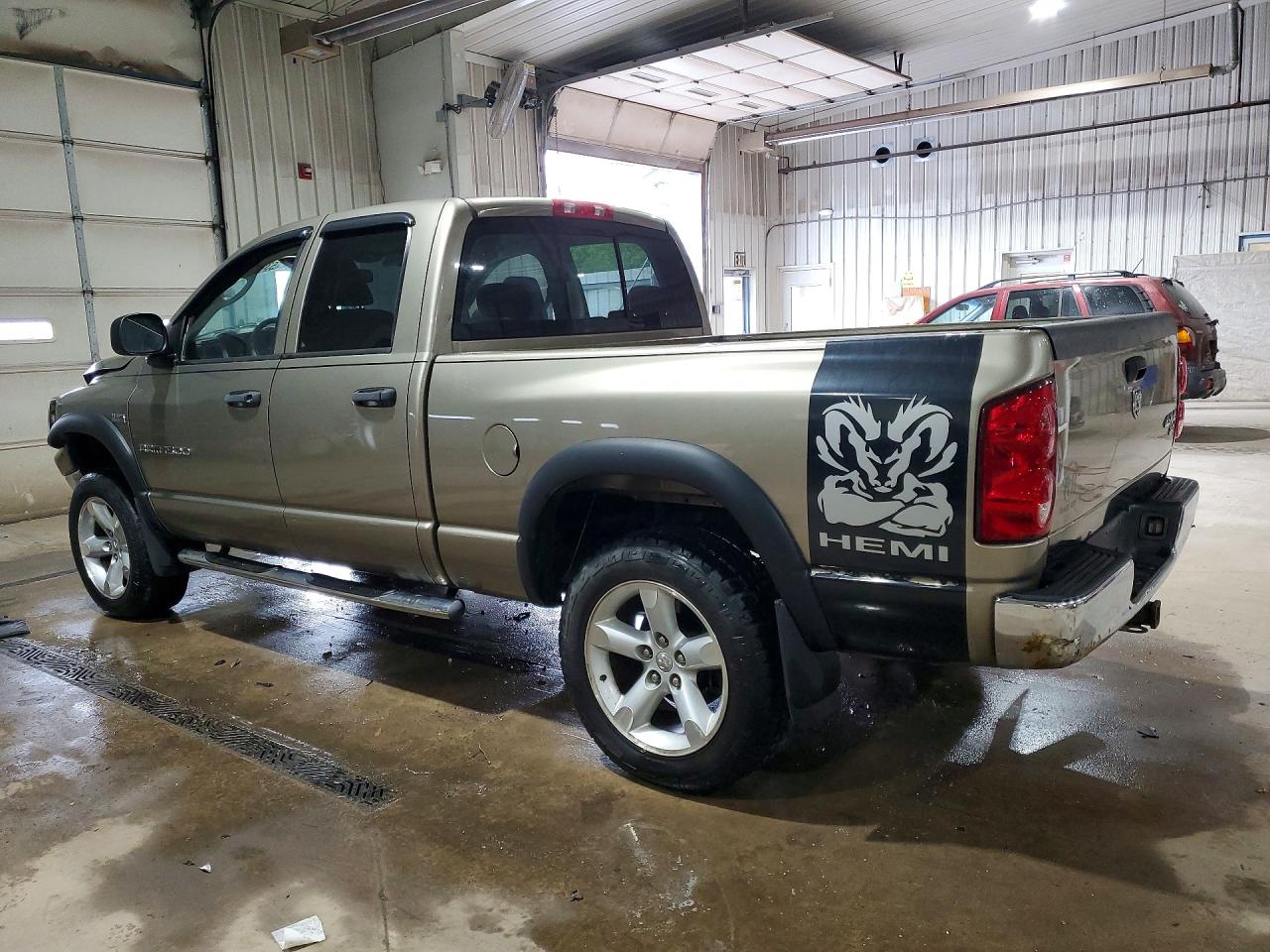 2007 DODGE RAM 1500 ST photo 3