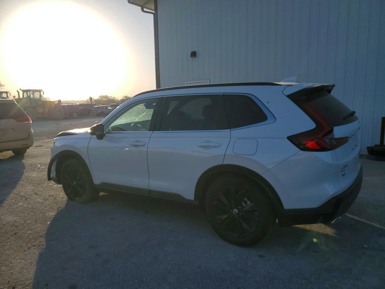 2025 HONDA CR-V SPORT TOURING photo 2