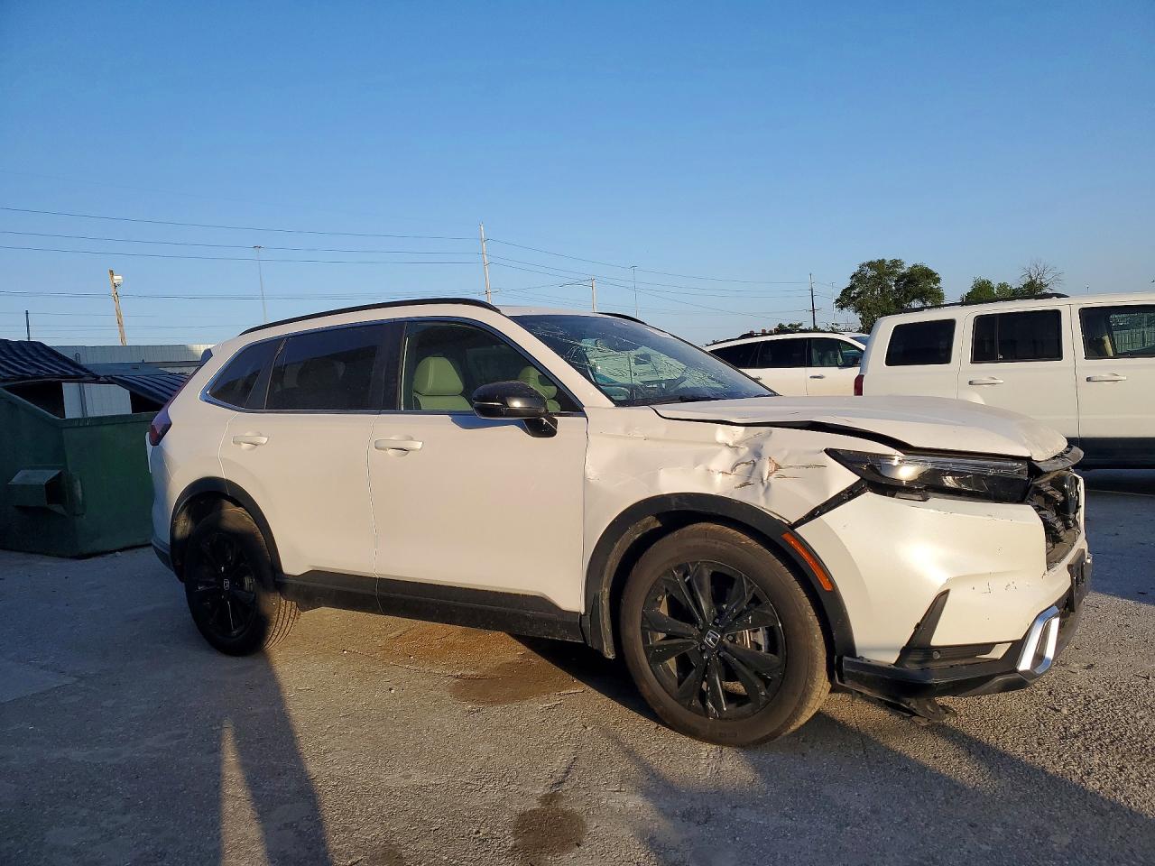 2025 HONDA CR-V SPORT TOURING photo 4