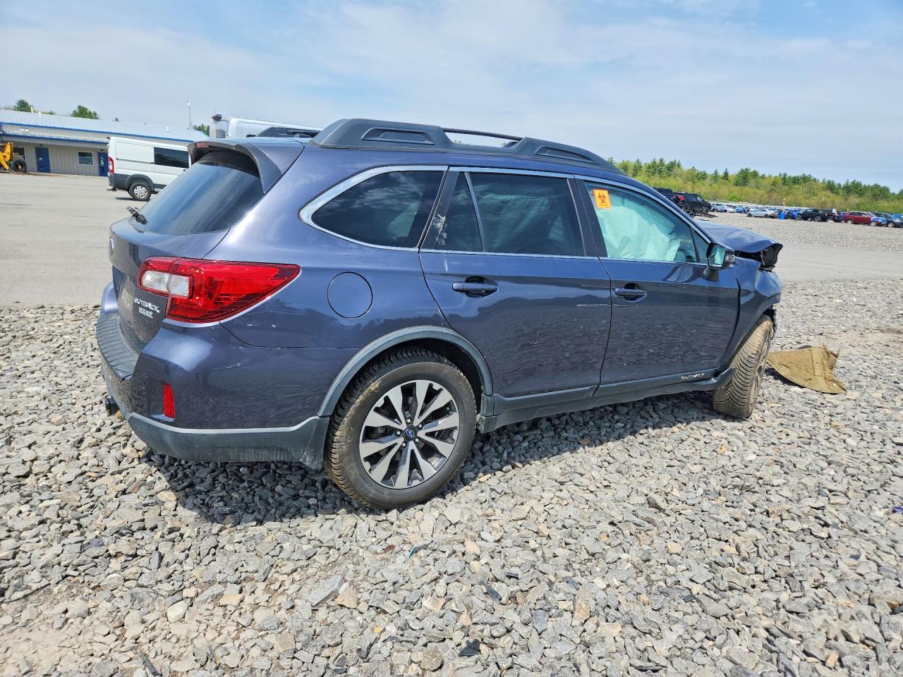 2015 SUBARU OUTBACK 2.5I LIMITED photo 3