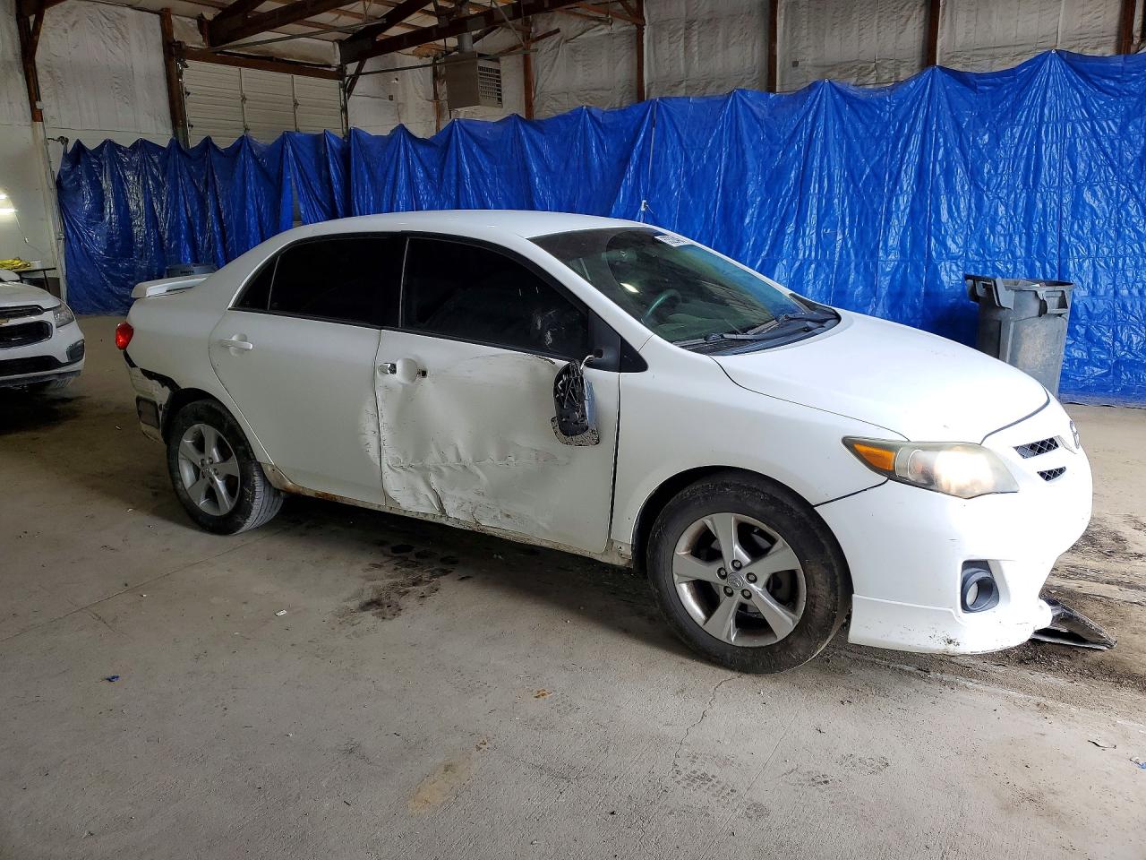 2013 TOYOTA COROLLA S photo 4