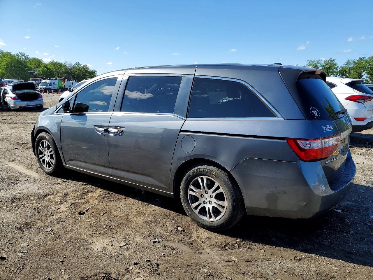 2013 HONDA ODYSSEY EXL photo 4