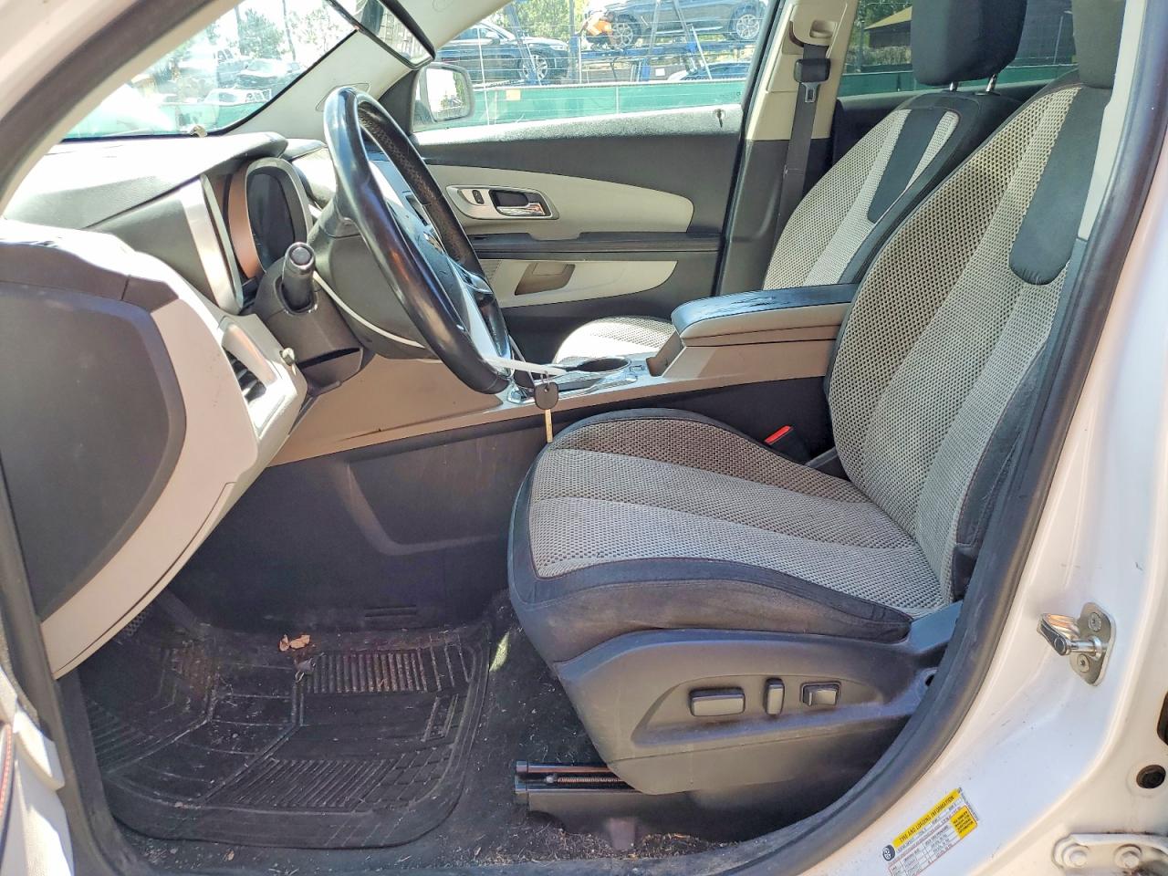 2015 CHEVROLET EQUINOX LT photo 13