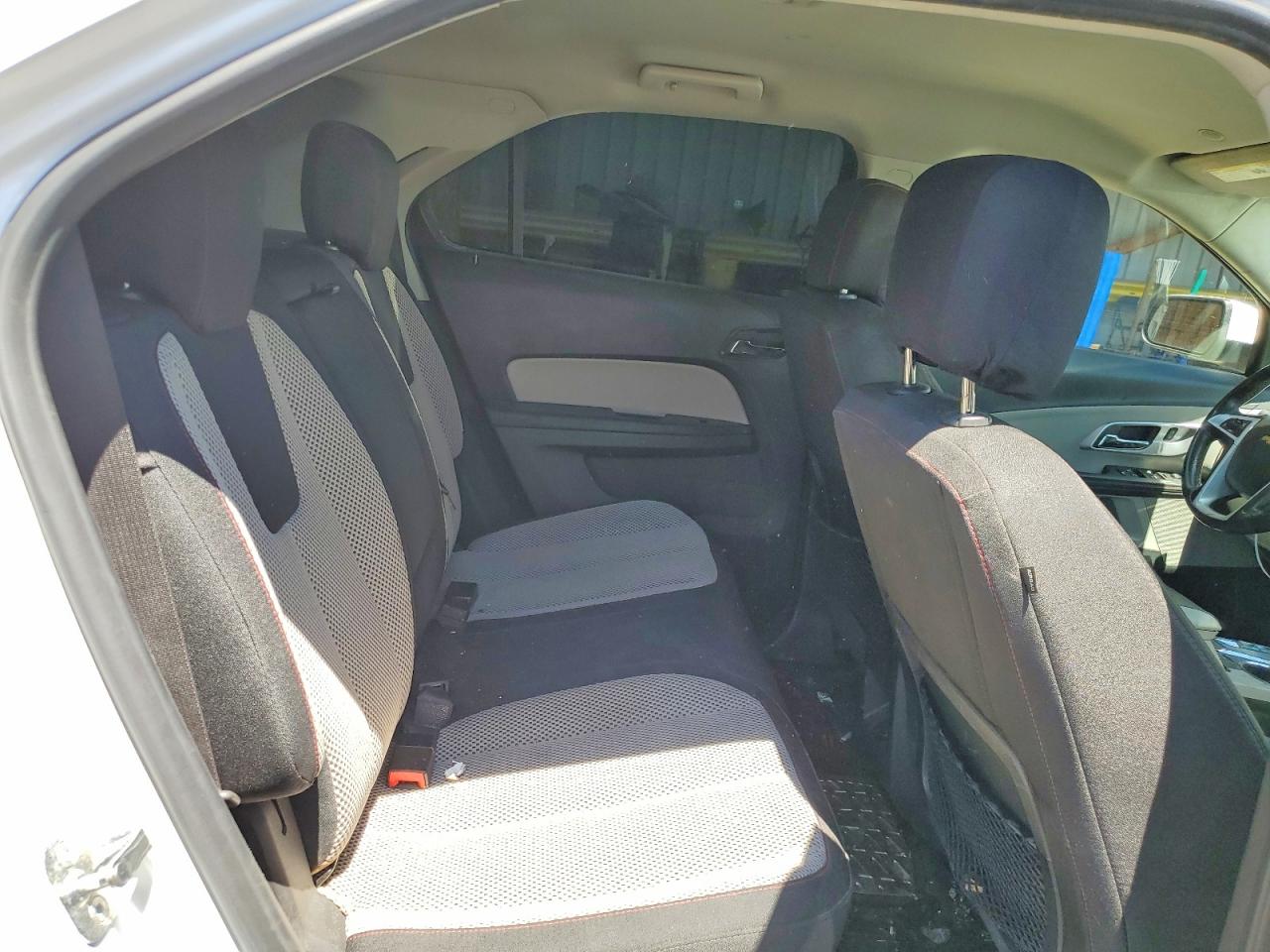 2015 CHEVROLET EQUINOX LT photo 19