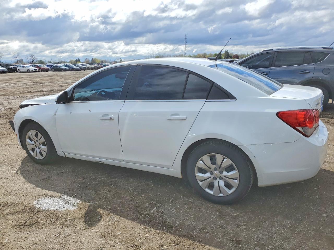 2014 CHEVROLET CRUZE LT photo 4
