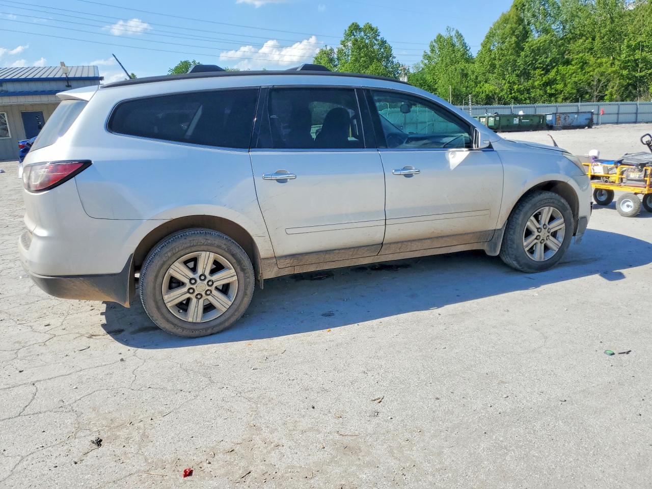 2014 CHEVROLET TRAVERSE LT photo 5