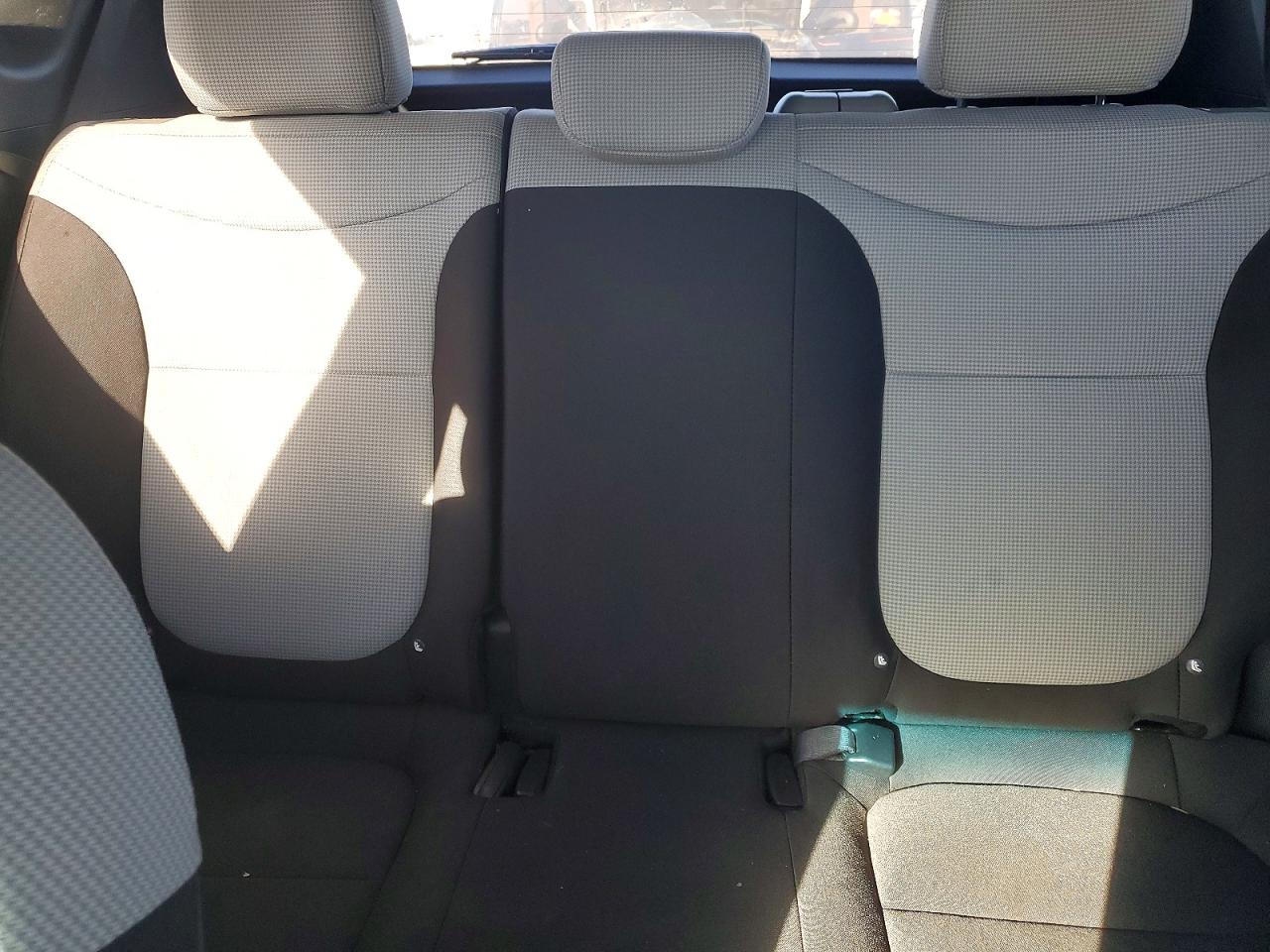 2017 KIA SOUL BASE photo 28
