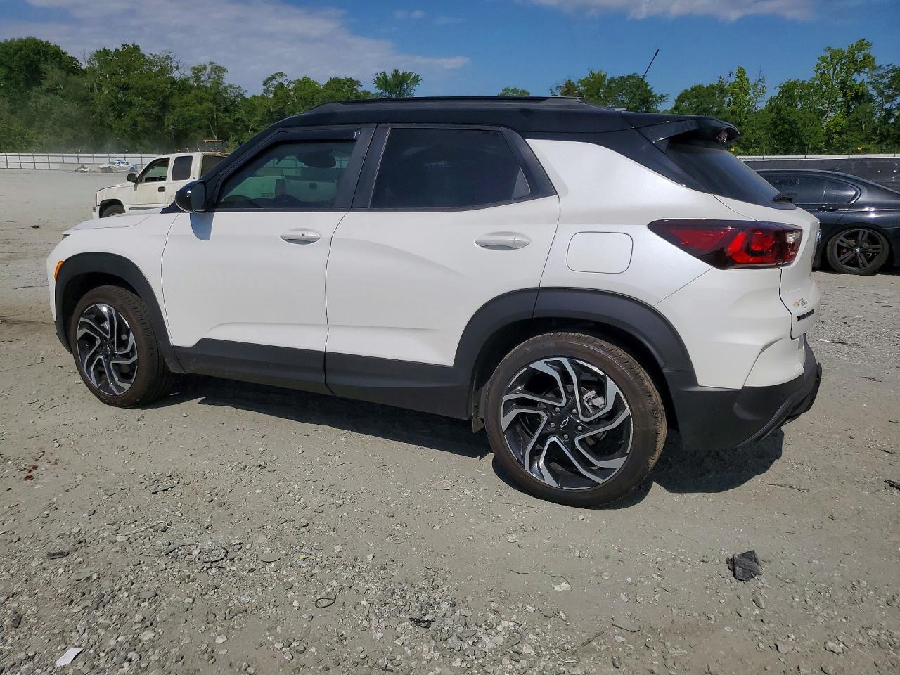 2025 CHEVROLET TRAILBLAZER RS photo 2