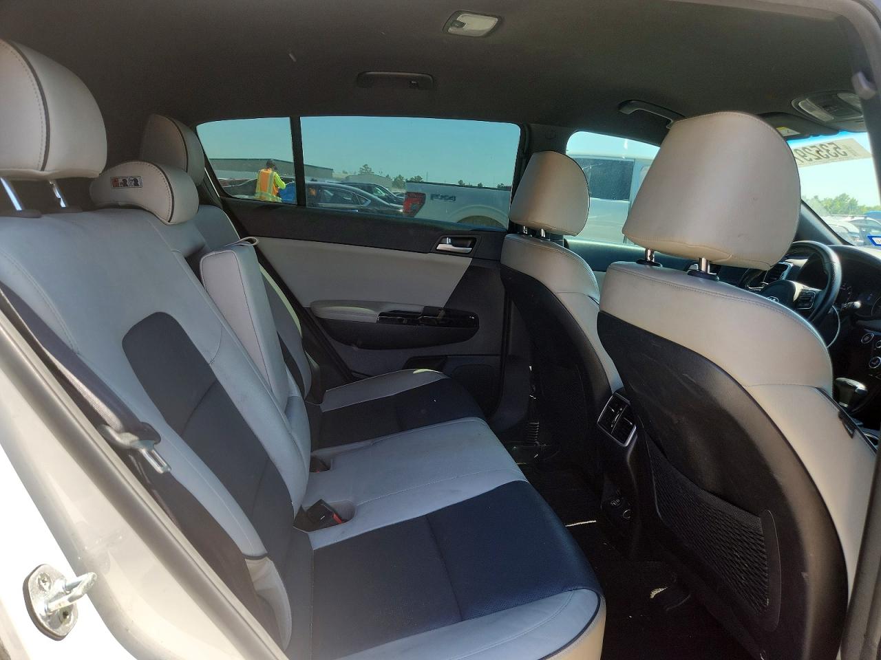 2018 KIA SPORTAGE EX photo 31