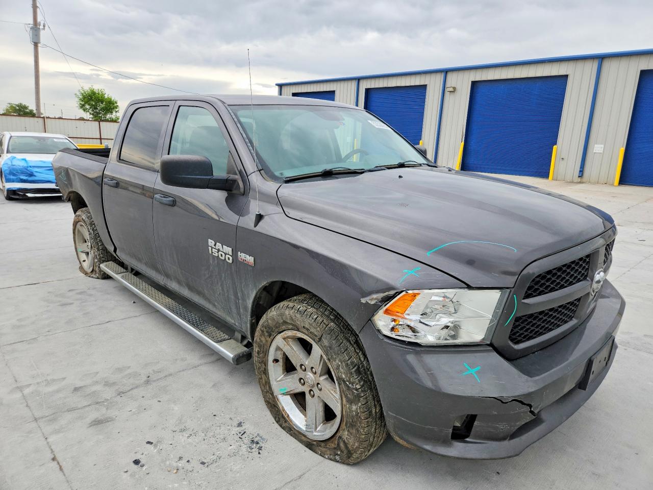 2015 RAM 1500 ST photo 10