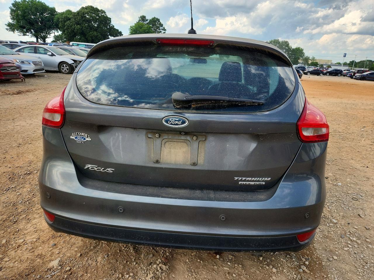 2015 FORD FOCUS TITANIUM photo 16