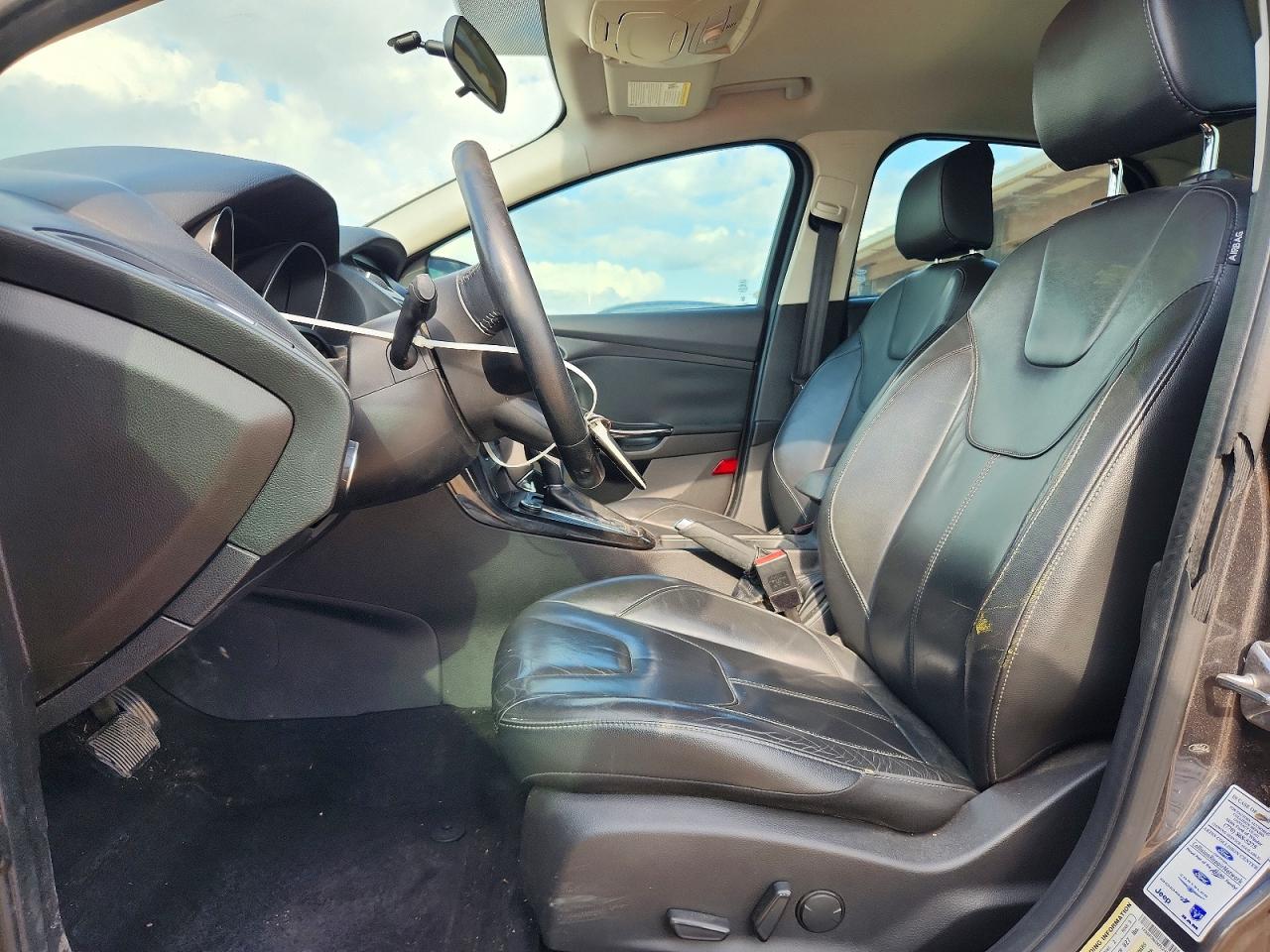 2015 FORD FOCUS TITANIUM photo 19
