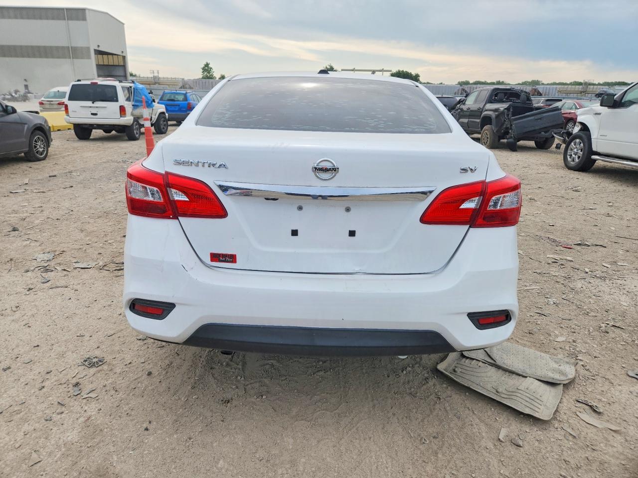2017 NISSAN SENTRA SV photo 16