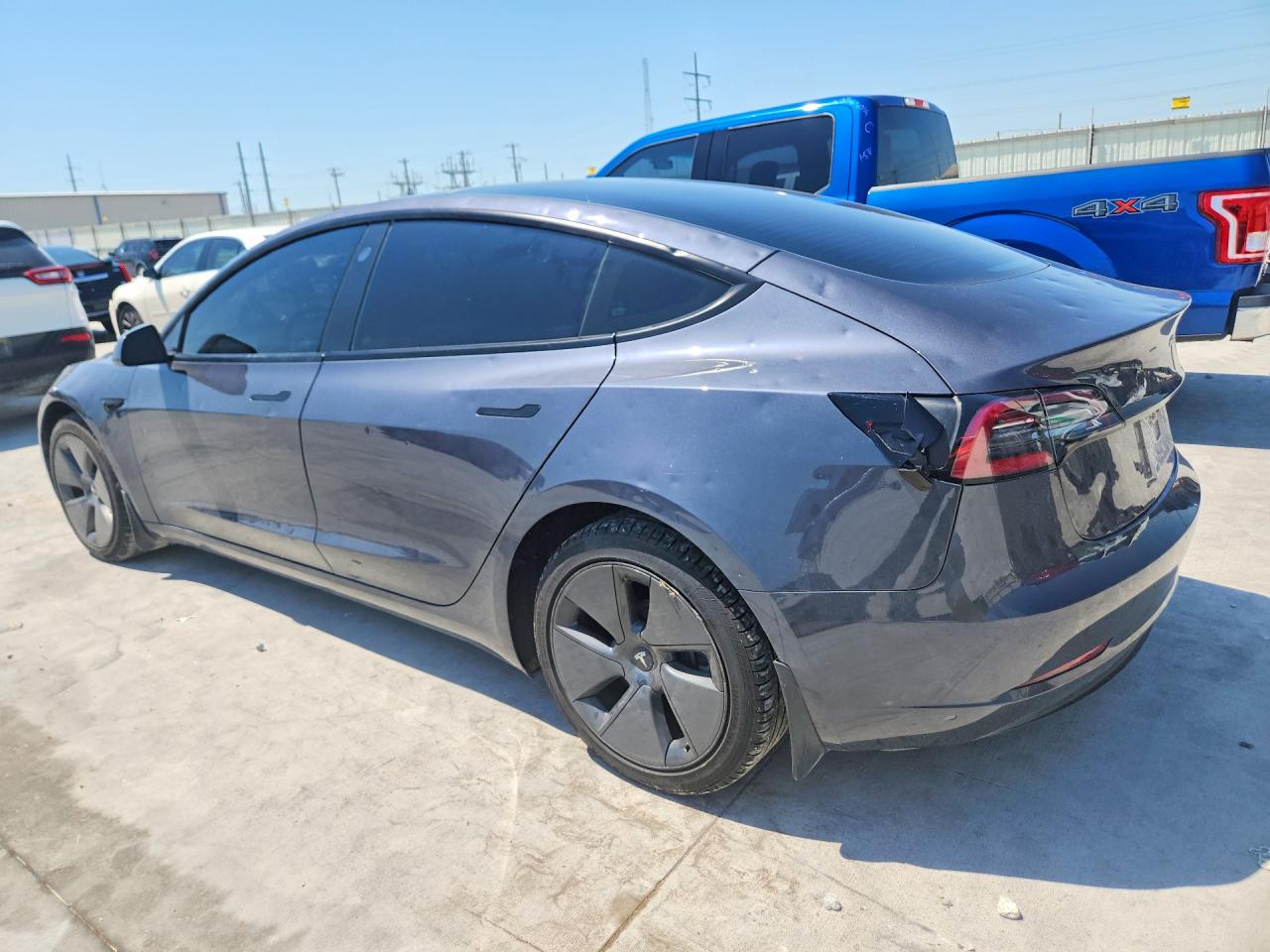 2023 TESLA MODEL 3 photo 4