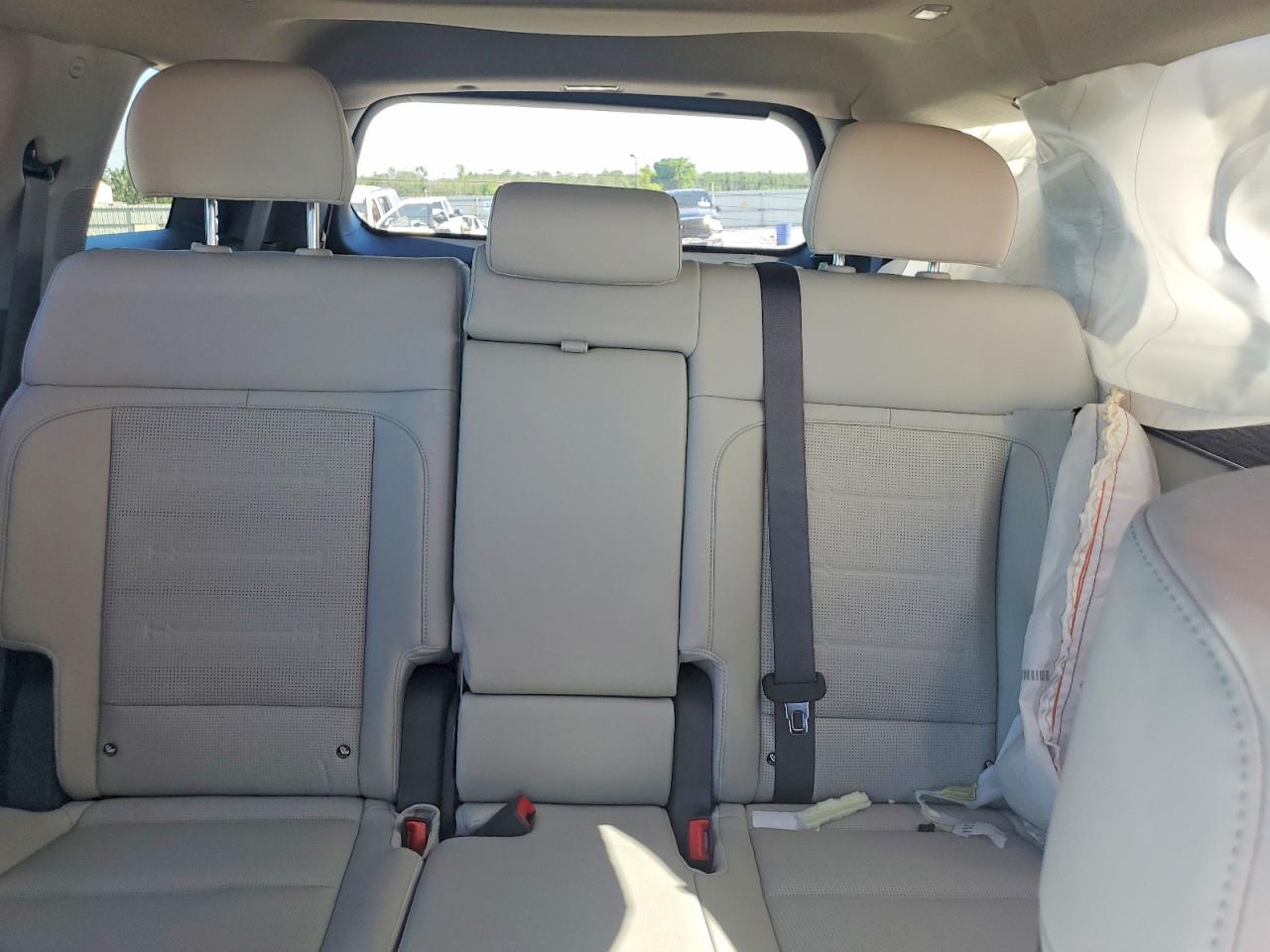 2026 HYUNDAI SANTA FE LIMITED photo 19