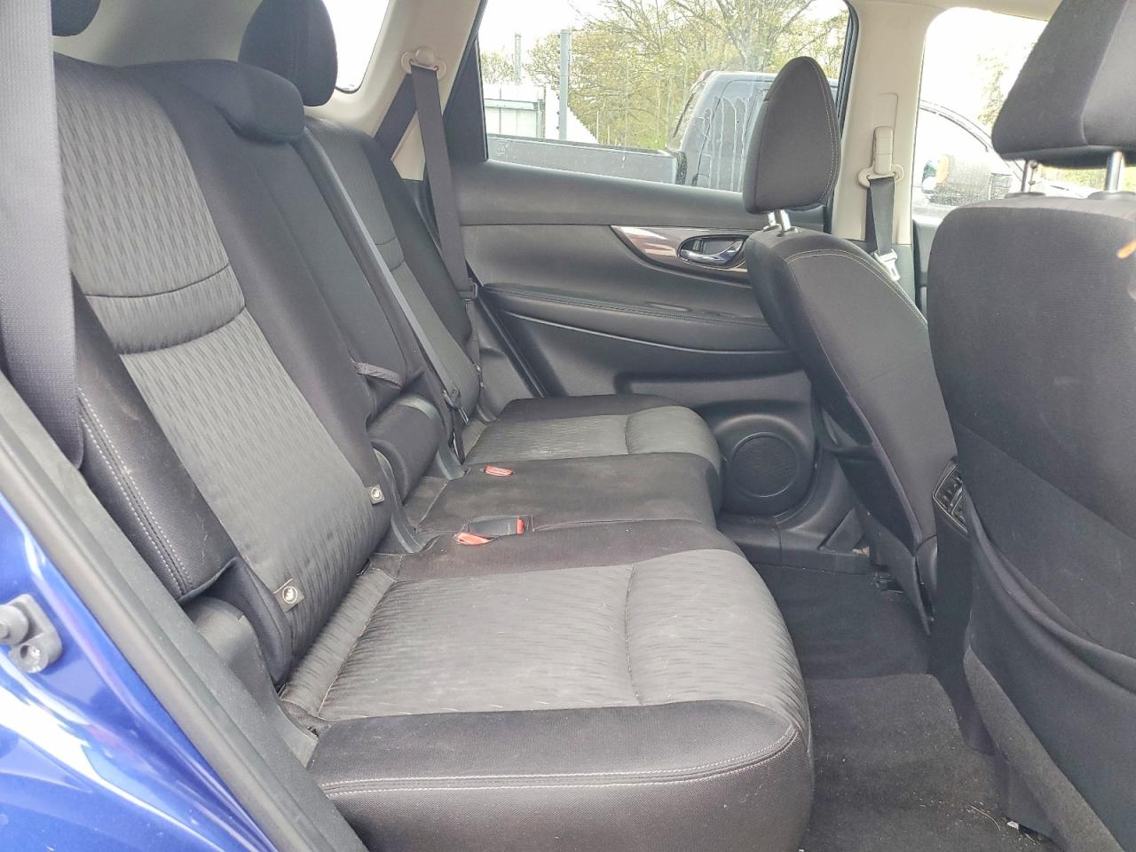 2019 NISSAN ROGUE SV photo 21