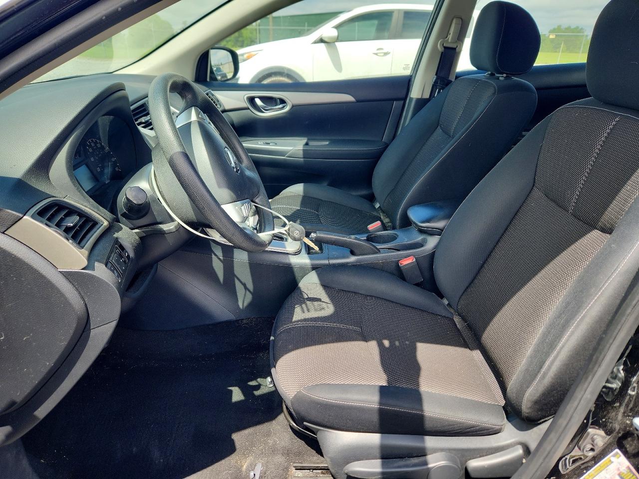 2015 NISSAN SENTRA S photo 7