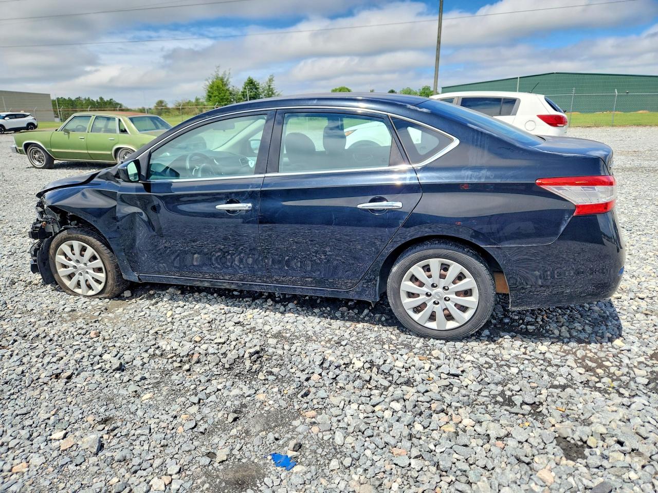 2015 NISSAN SENTRA S photo 2
