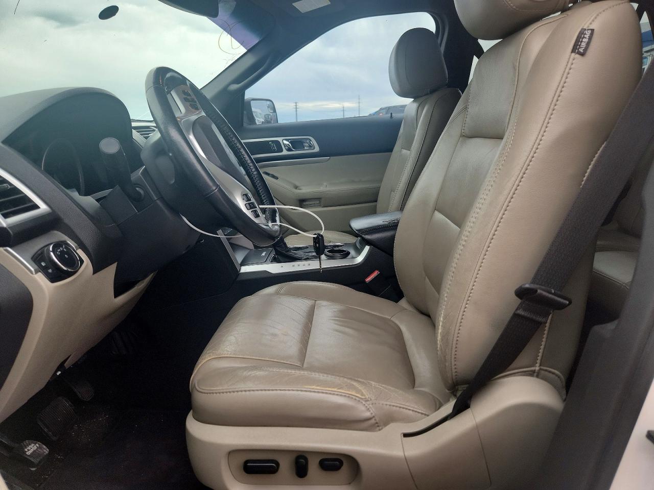 2011 FORD EXPLORER XLT photo 19