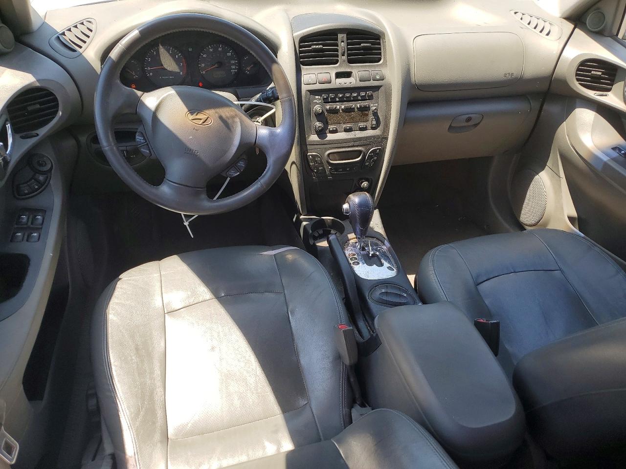 2004 HYUNDAI SANTA FE GLS photo 22