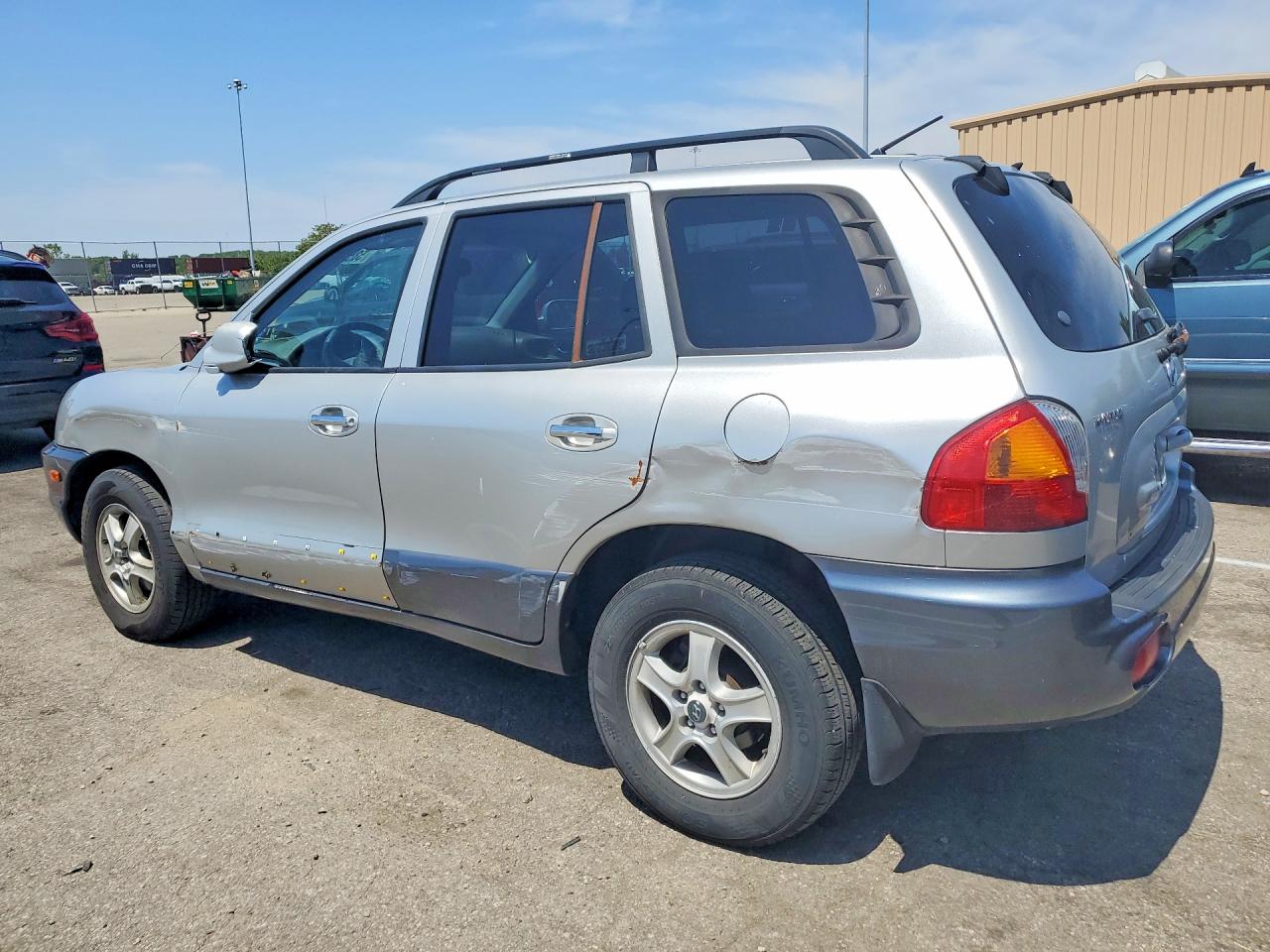 2004 HYUNDAI SANTA FE GLS photo 4