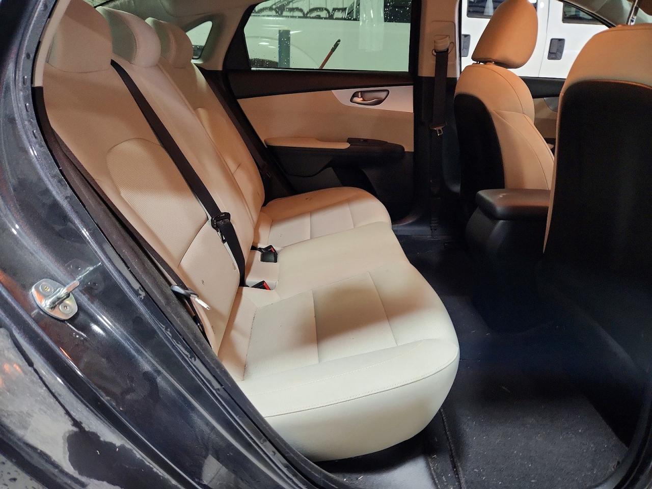 2023 KIA FORTE LXS photo 28