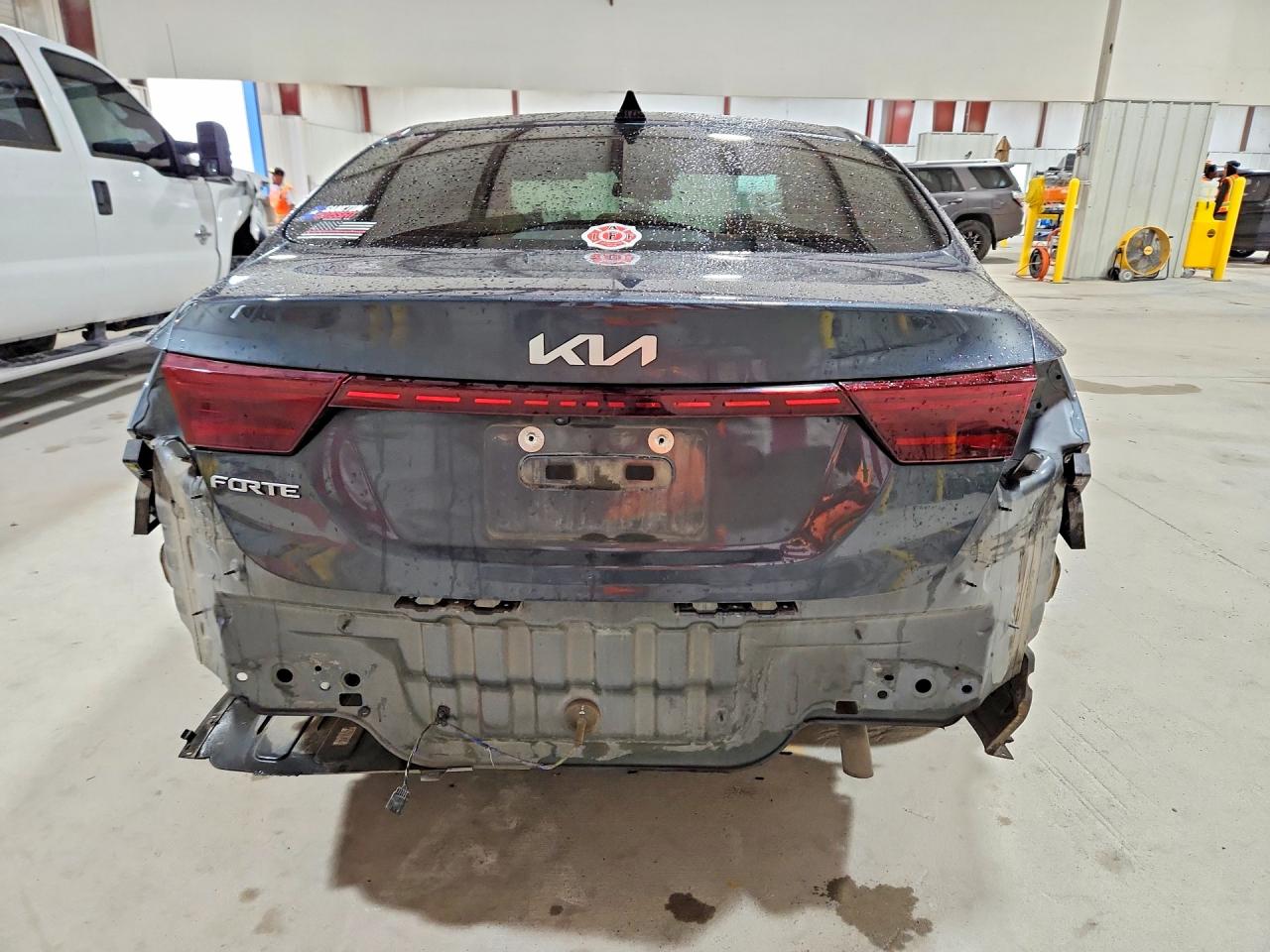 2023 KIA FORTE LXS photo 16