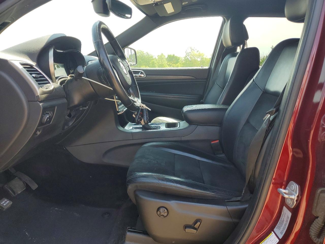 2018 JEEP GRAND CHEROKEE LAREDO photo 19