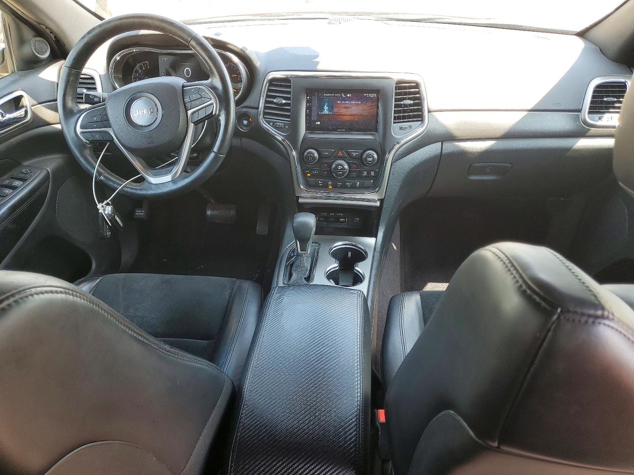 2018 JEEP GRAND CHEROKEE LAREDO photo 22