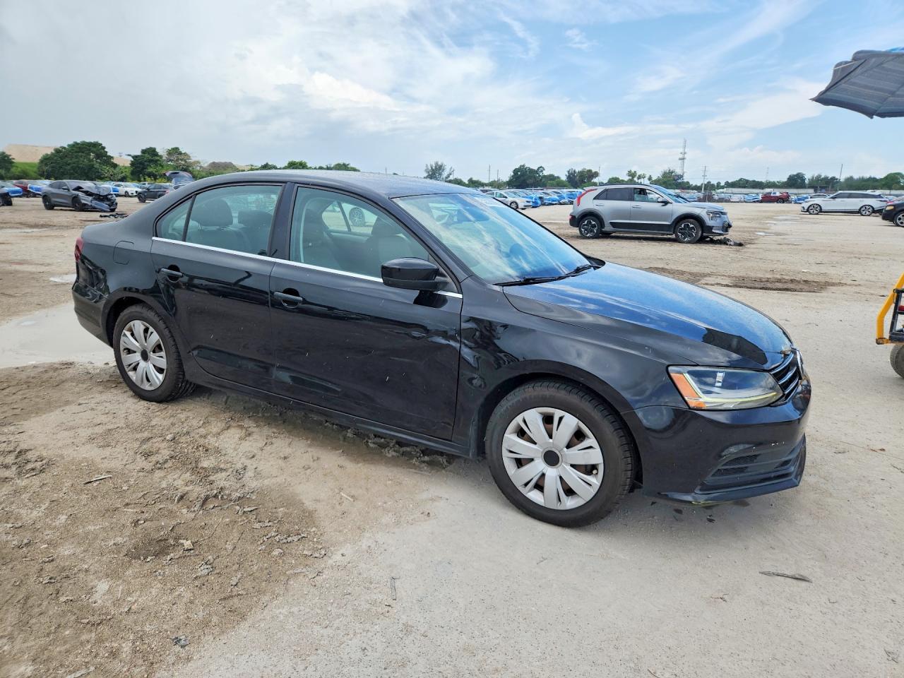 2017 VOLKSWAGEN JETTA S photo 10