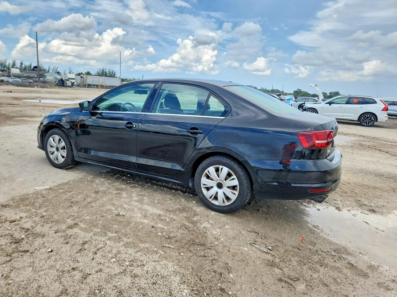 2017 VOLKSWAGEN JETTA S photo 4