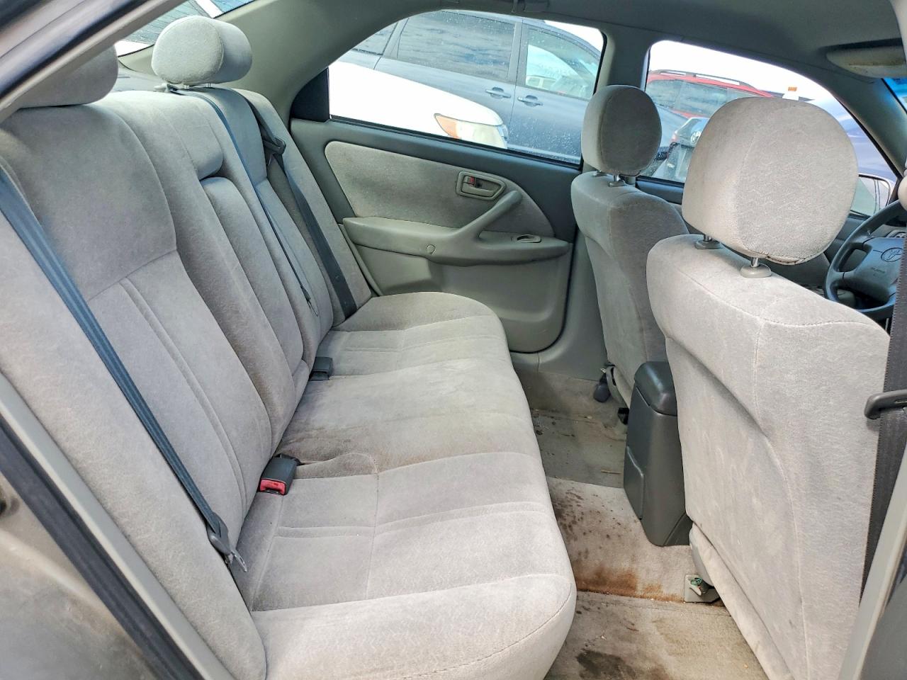 1999 TOYOTA CAMRY LE photo 28