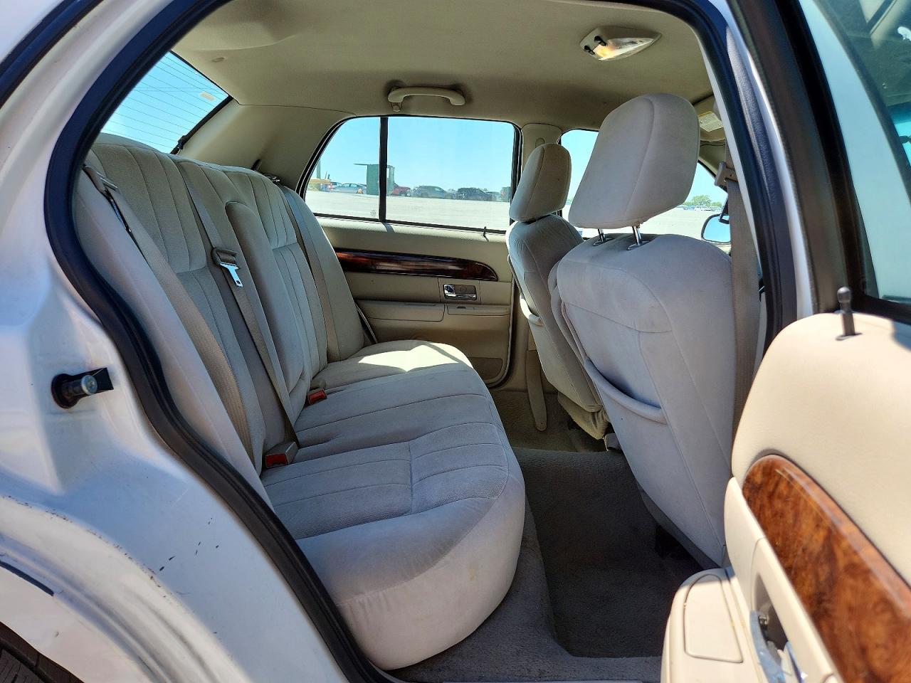 2007 MERCURY GRAND MARQUIS GS photo 19