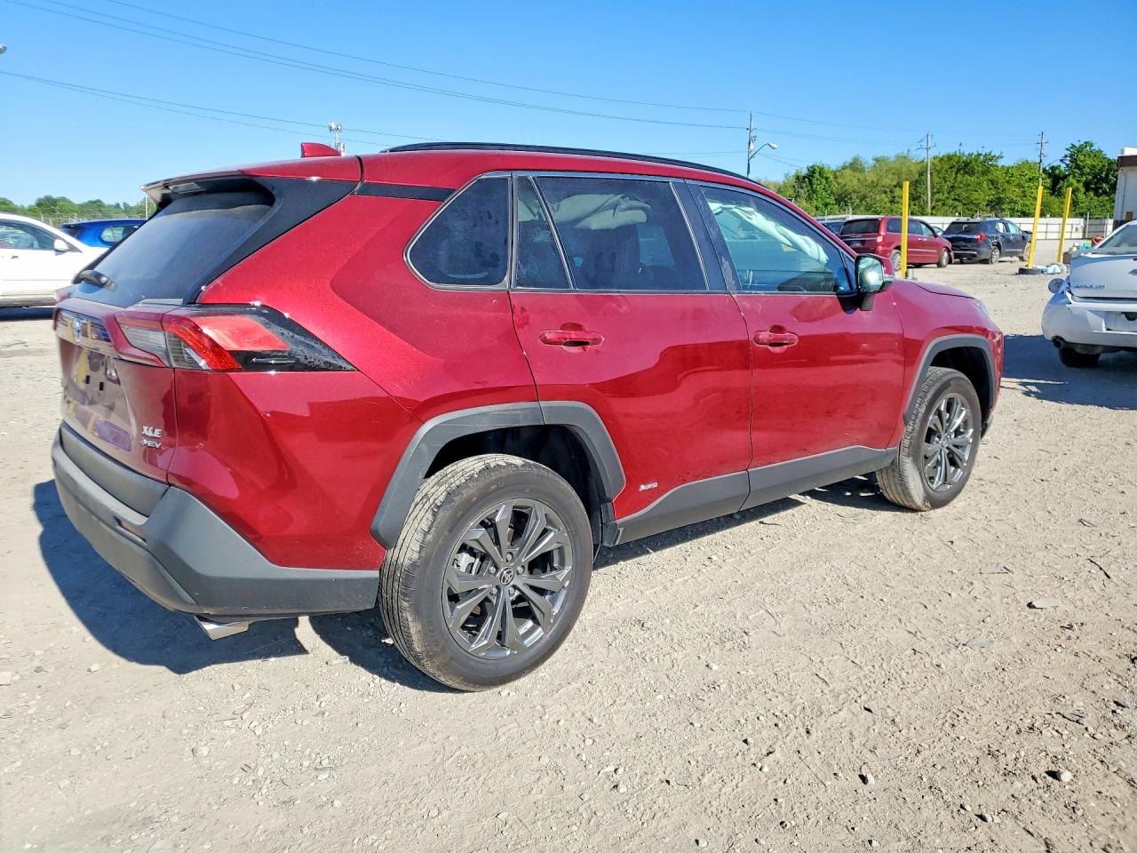 2025 TOYOTA RAV4 XLE PREMIUM photo 3