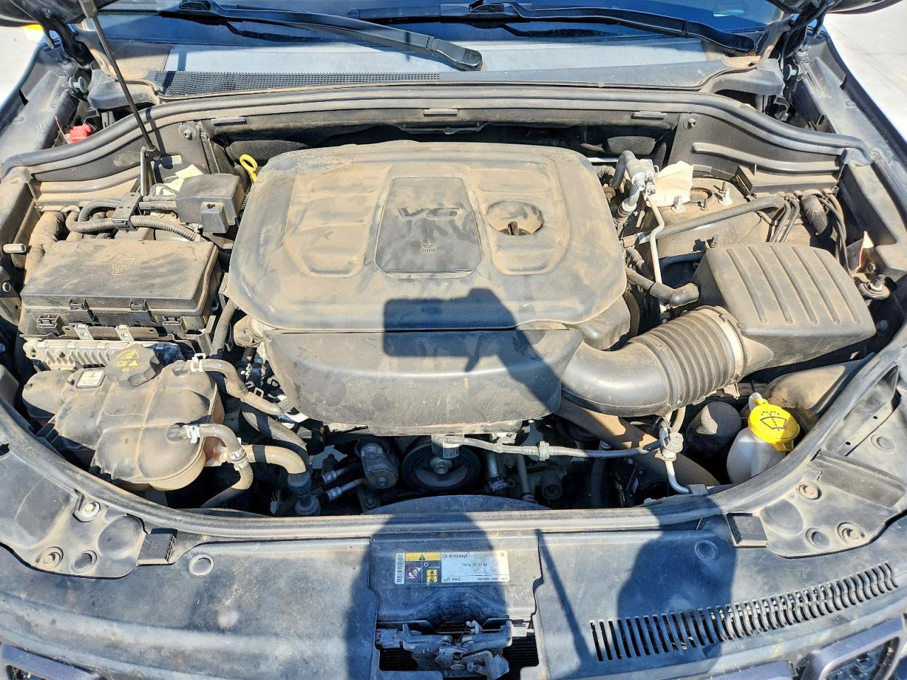 2019 JEEP GRAND CHEROKEE OVERLAND photo 12