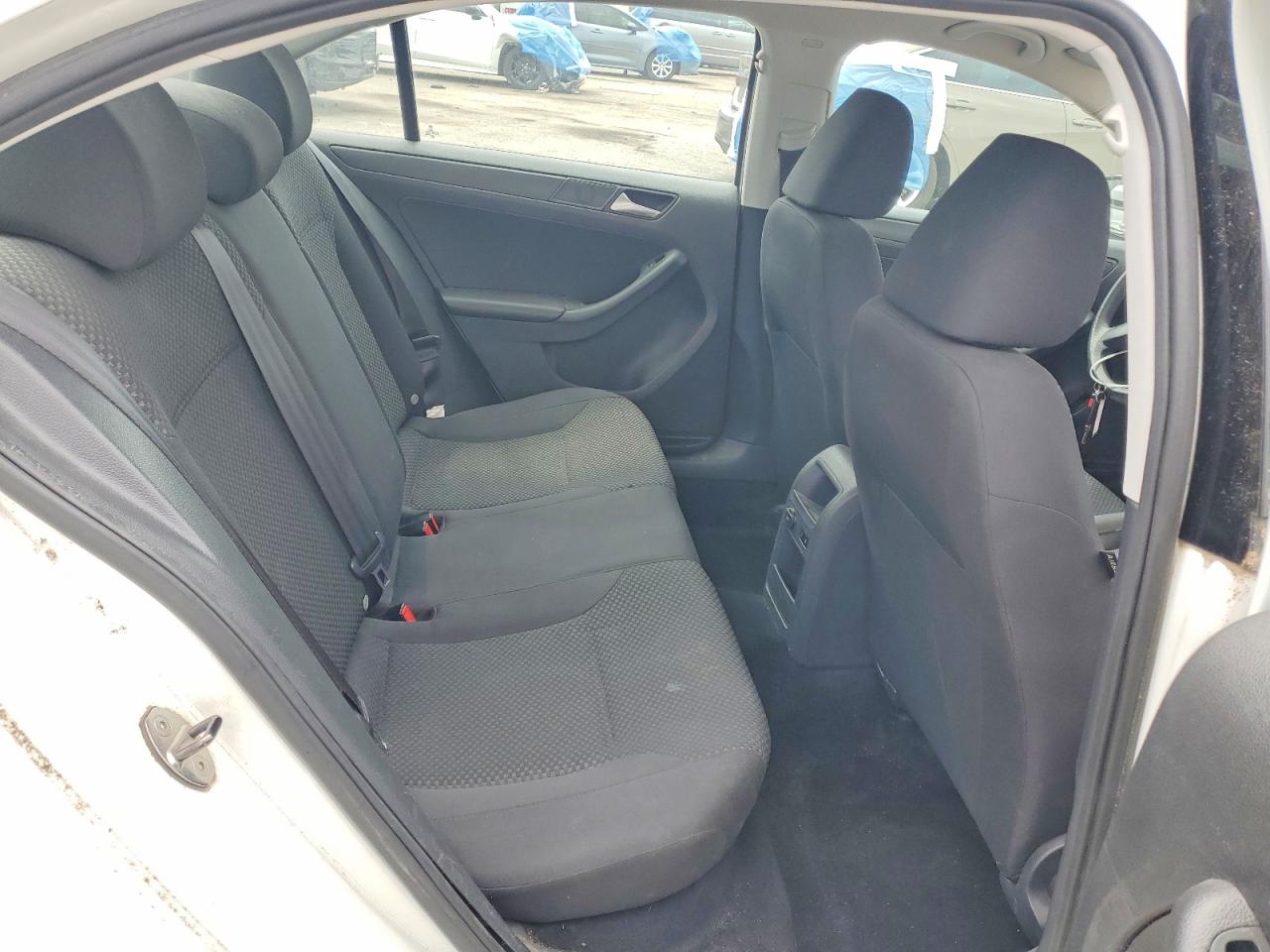 2014 VOLKSWAGEN JETTA BASE photo 28