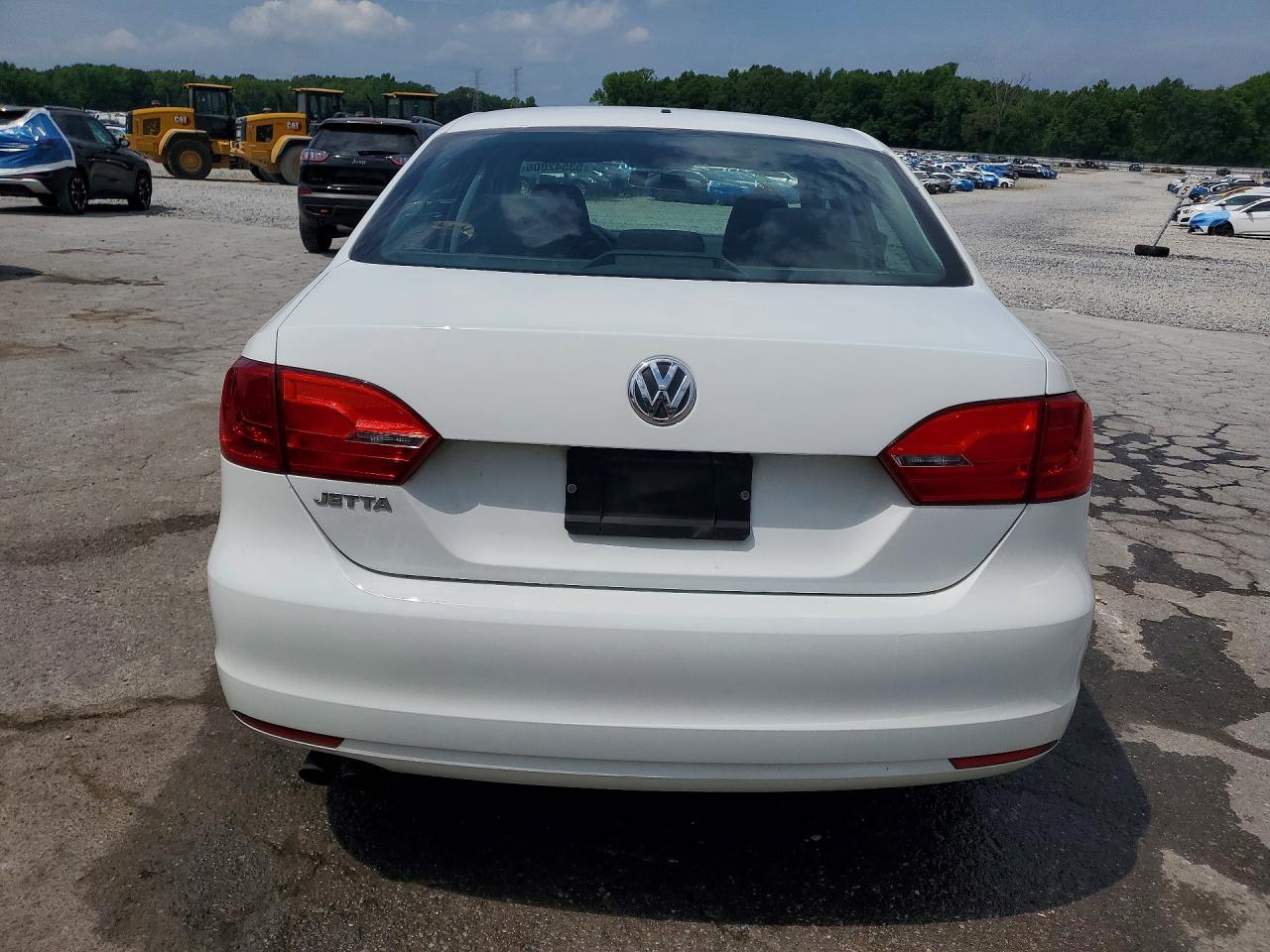 2014 VOLKSWAGEN JETTA BASE photo 16