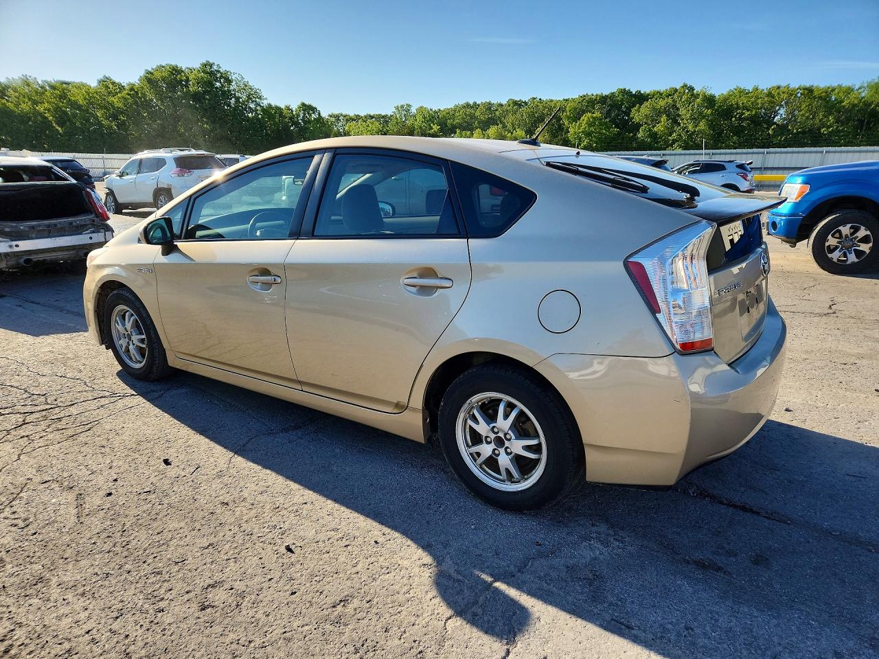 2010 TOYOTA PRIUS II photo 3