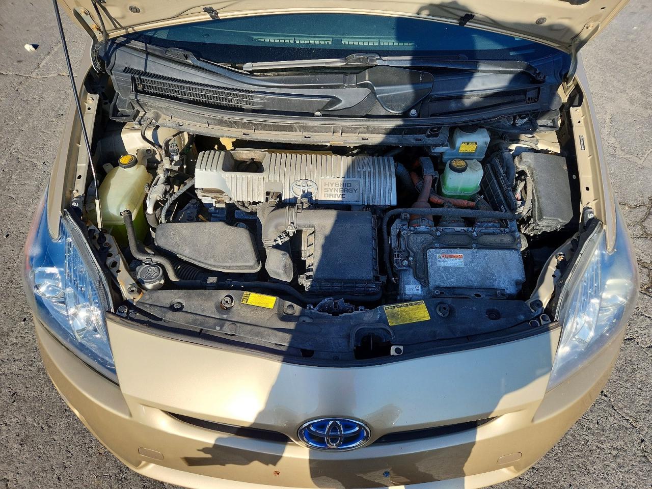 2010 TOYOTA PRIUS II photo 21