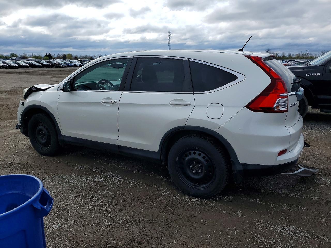 2016 HONDA CR-V SE photo 3
