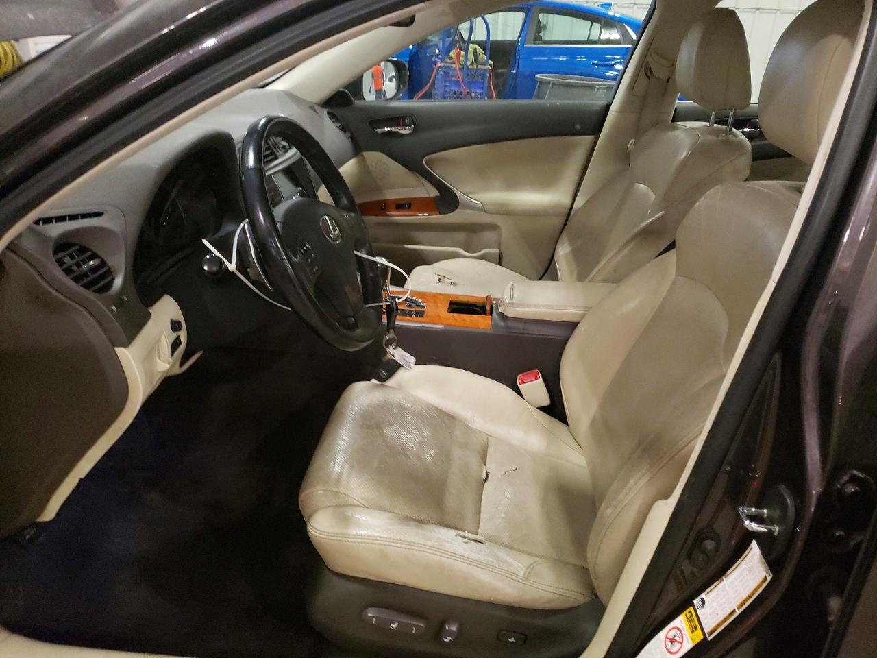 2009 LEXUS IS 250 photo 13