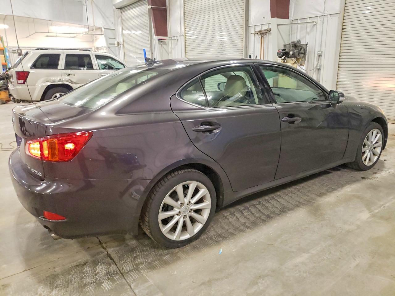 2009 LEXUS IS 250 photo 5